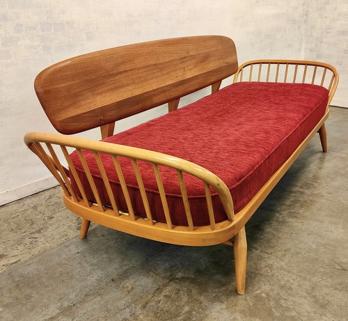 Mid century ercol - day, bed