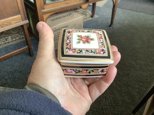 Wedgewood vintage bone china - wedgewood,