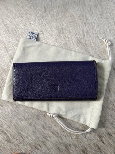 Loewe anagram logo - logo, leather