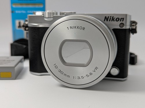 Nikon dslr mirrorless - 1,