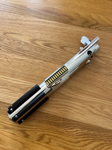 Lightsaber prop empire - prop,