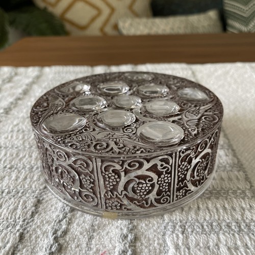 Lalique roger powder - lalique, ‘roger’