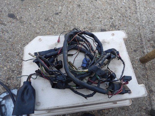 Suzuki gsx 750s katana - katana, wiring