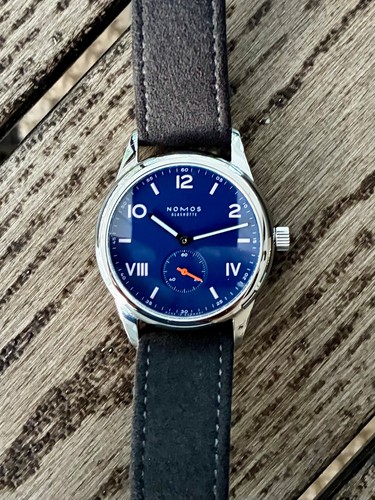 Nomos glashütte club - glashütte,