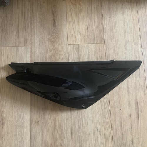 Rear right side - right, plastic