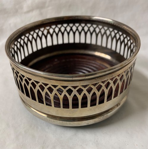 Cavalier silver plate embossed - silver,