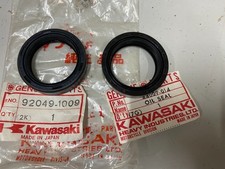 KAWASAKI NOS FORK OIL SEAL SET (2)  H2 H1 Z1 Z900 Z750 Twin Z650 KX250 KX400 KL