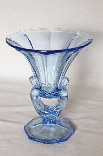 Art deco blue glass lady - deco,