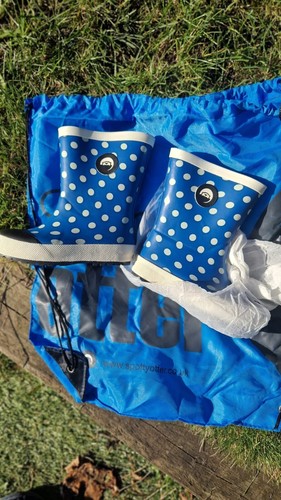 Spotty otter blue - otter, wellies