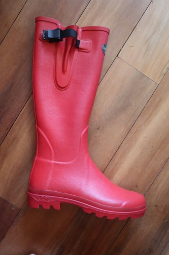 Nwt red rubber - nwt, tall