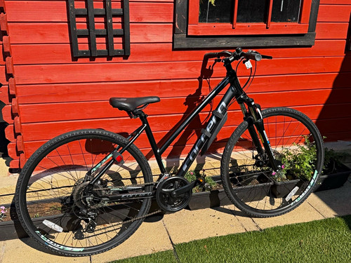 Carrera crosshybrid bike - crosshybrid,