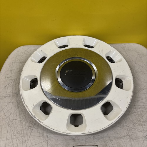 Fiat 500 wheel trim hub - 500,