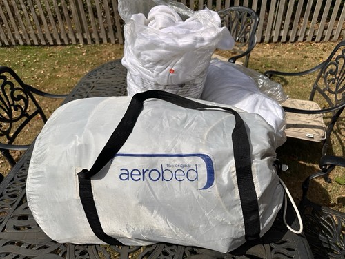 Aerobed platinum raised airbed - platinum,