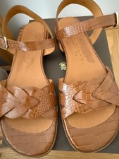 Chie Mihara Tan Patent Leather