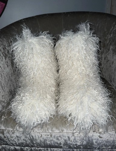 White mongolian fur emo kawaii - white,