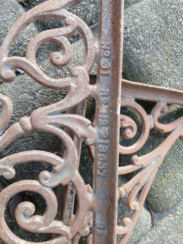 Victorian antique cistern - , wc