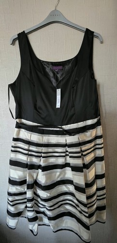 Stunning debut mid length - debut, mid-length