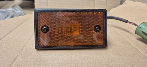 Jaguar xj40 side marker - side,