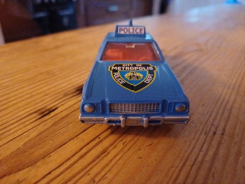 Dinky plymouth gran - gran, fury