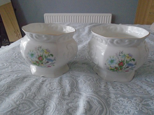 Pair aynsley wild tudor - of,