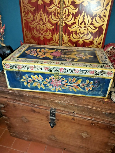 Indian vintage hand painted - vintage,