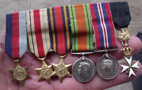 Period ww2 miniature six - miniature,
