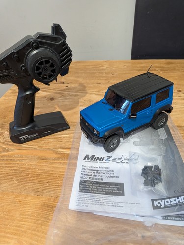 Kyosho mini 4x4 blue - 4x4, suzuki