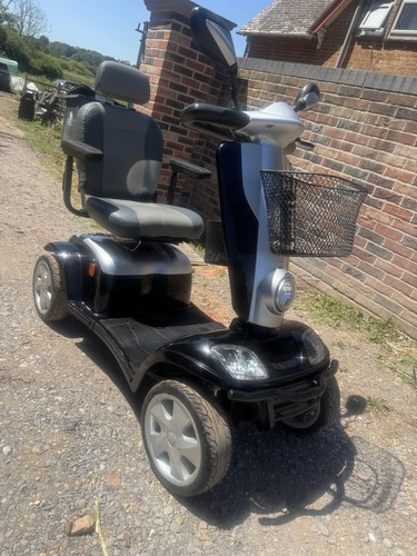 Kymco maxi xls - 8mph, large