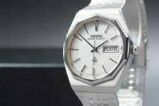 Vtg 1975 Seiko Grand Quartz