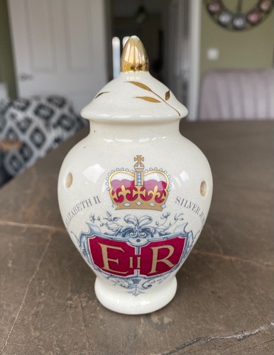 Vintage silver jubilee - jubilee, ceramic