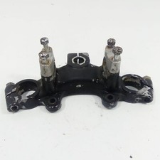 Suzuki GT 250 EZ:73 Upper Triple Clamp Bridge 38427