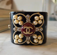 Chanel Classic Rare Black