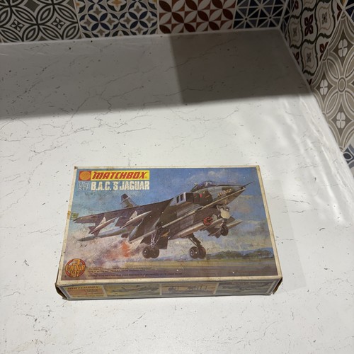 Matchbox 102 c s - matchbox, b.a.c.