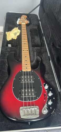 Ernie ball music man stingray - music,