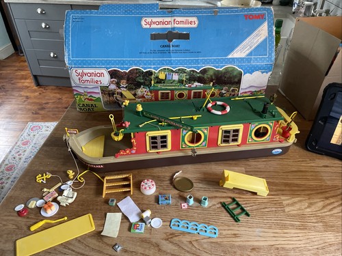 Sylvanian families canal - sylvanian,