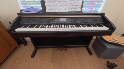 Yamaha clavinova cvp 301 - yamaha,