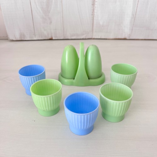Vintage beetleware cruet and - vintage,