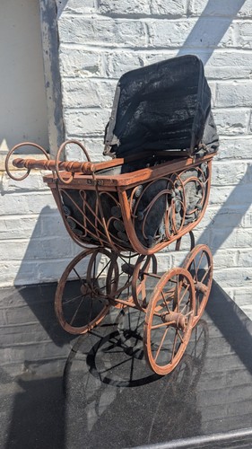 Wicker and wooden - ,