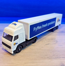 Lledo Promovers Volvo FH12