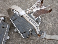 Shimano PD-T100 Vintage Pedals