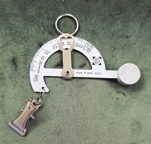 Vintage portable mechanical - portable,