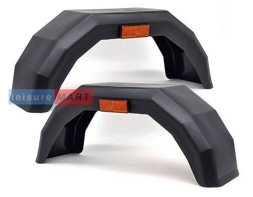 Pair inch plastic - of,