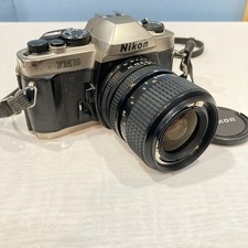 Nikon FM10 35mm Manual SLR