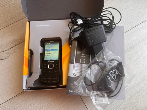 Nokia 6700c classic - ,