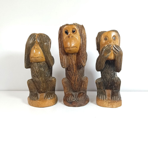 Vintage hand carved wood three - hand,