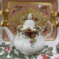 Royal Albert Old Country Roses 2.5 Pint Teapot-1st Quality