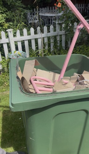 Wheelie bin rubbish - bin,
