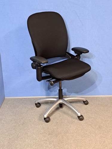 Steelcase leap office - v1,