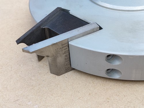 Whitehill aluminium tenon - aluminium,