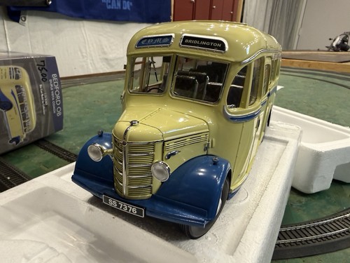 Bedford duple vista coach - ob,